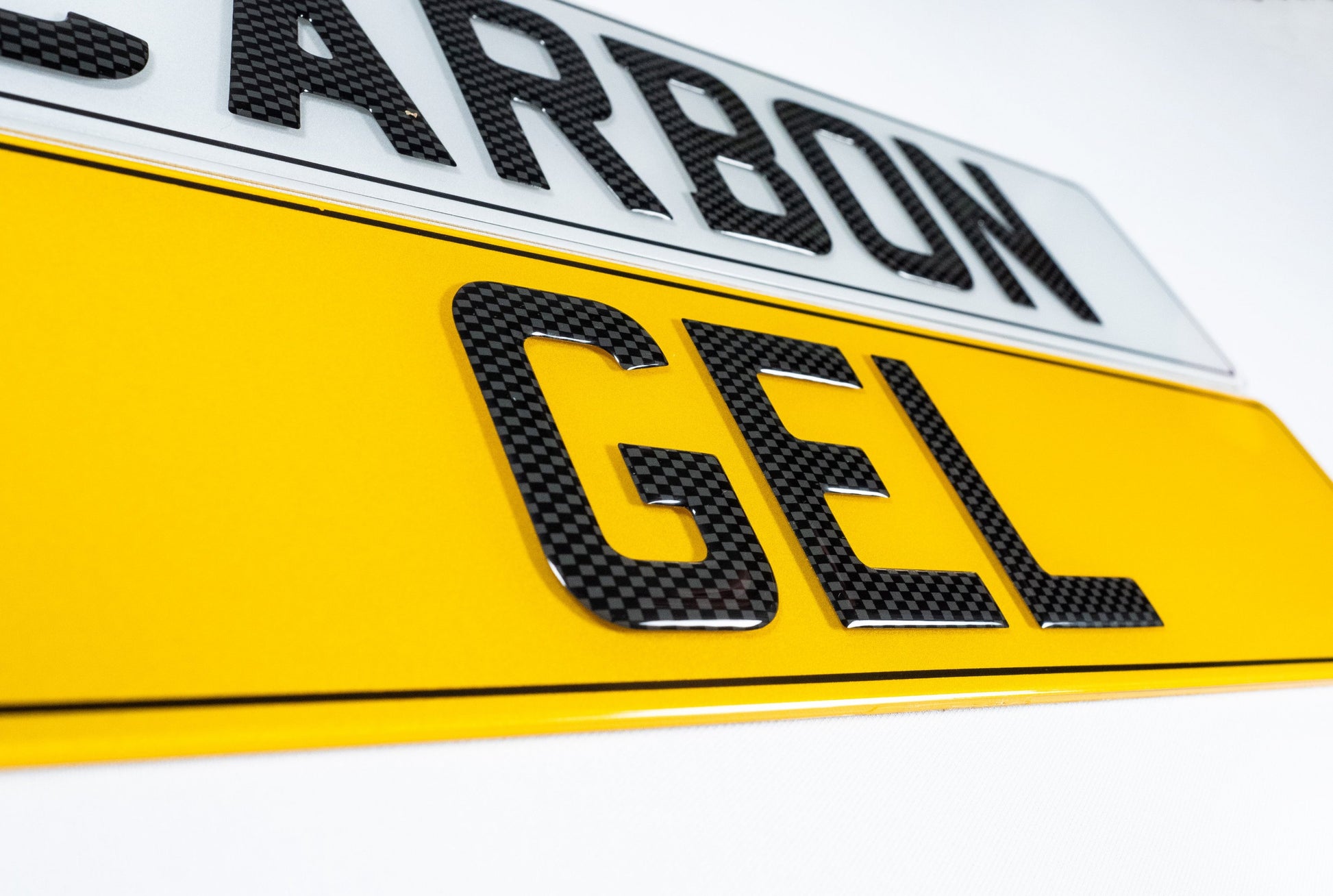 Customisable 3D show car plates